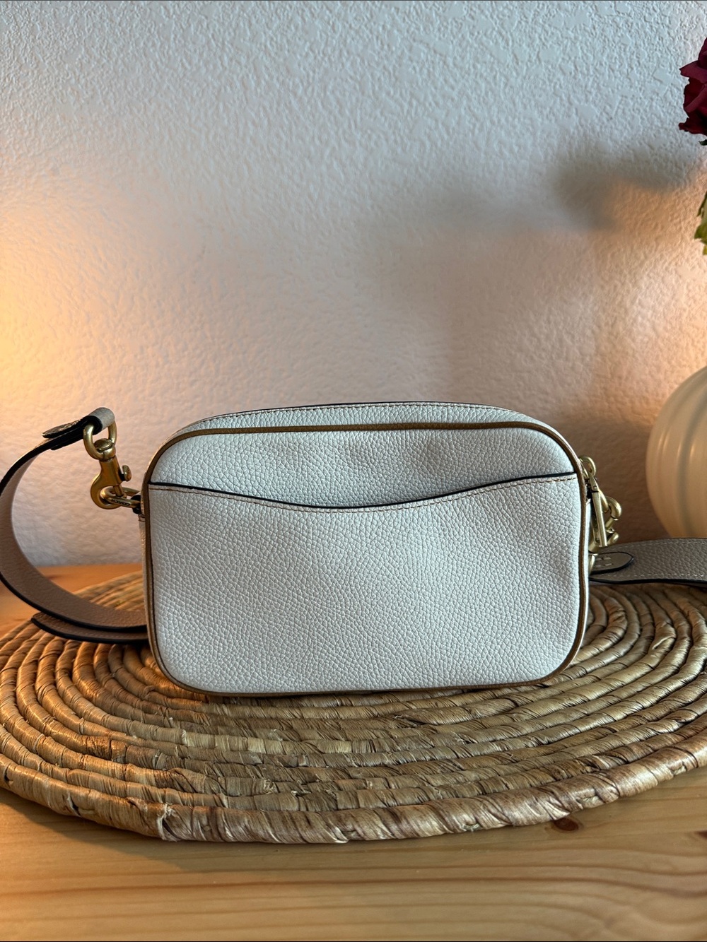 Coach Cream Pebbled Leather Crossbody with Gold Hardware - Picture 3 of 13